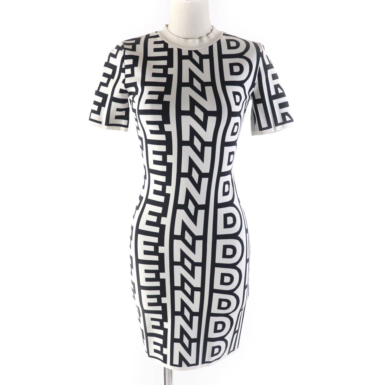 Fendi Marc Jacobs Knit Dress Nylon Rayon 2022 – LuxUness