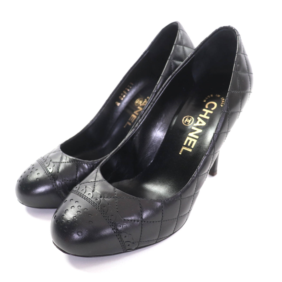Chanel G29111 Leather Pumps