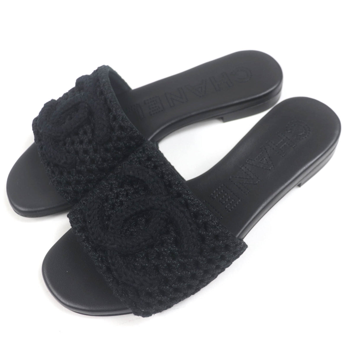 Chanel CC logo crochet design Sandals
