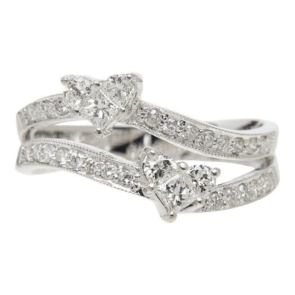 Au750 White Gold Diamond Heart Ring