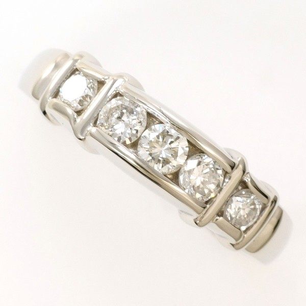 Pt900 Platinum Diamond Ring