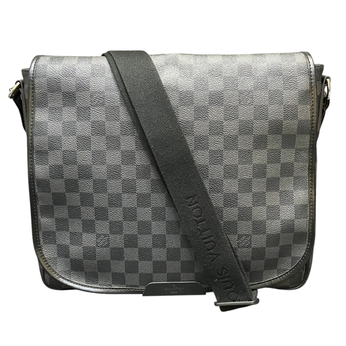 Louis Vuitton Daniel MM Damier Graphite Shoulder Bag