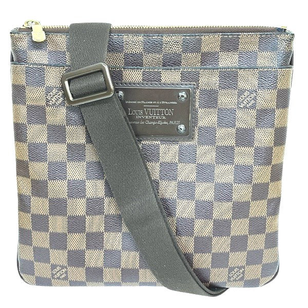 Louis Vuitton Pochette Brat Brooklyn Damier Shoulder Bag