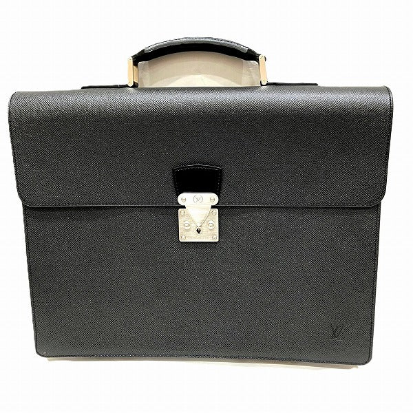 Louis Vuitton Moskova Taiga Briefcase