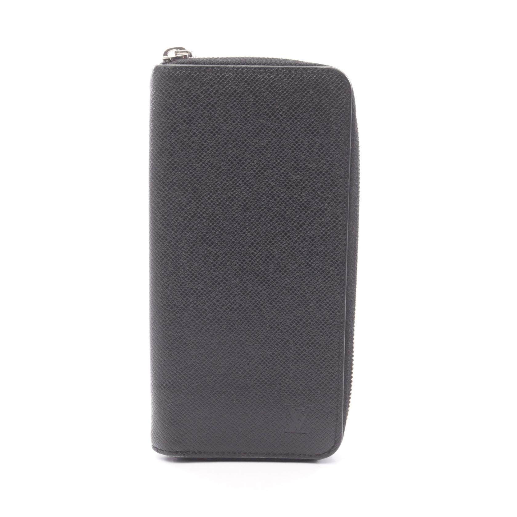Louis Vuitton Zippy Wallet Vertical Taiga Long Wallet