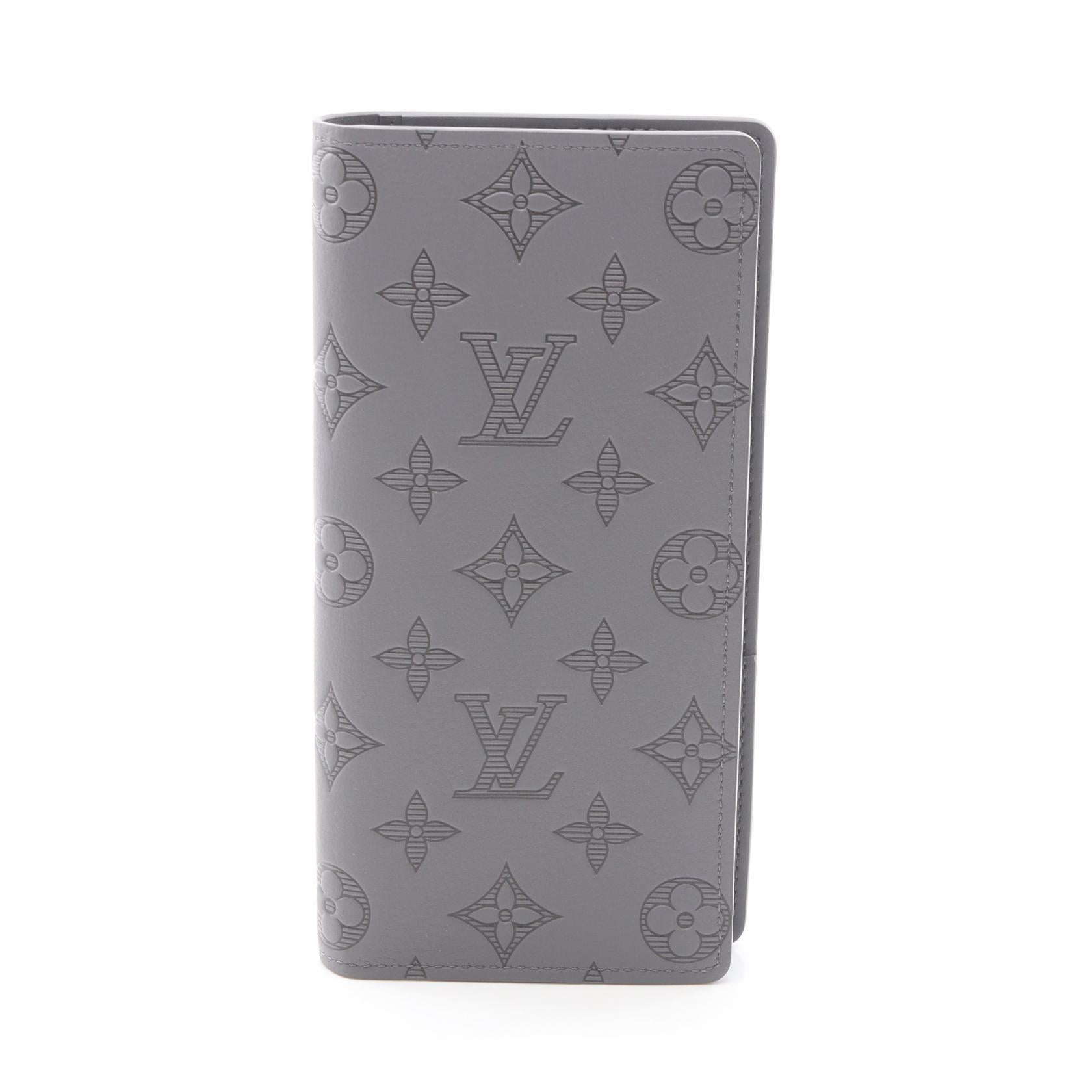 Louis Vuitton Portefeuille Brazza Monogram Shadow Wallet