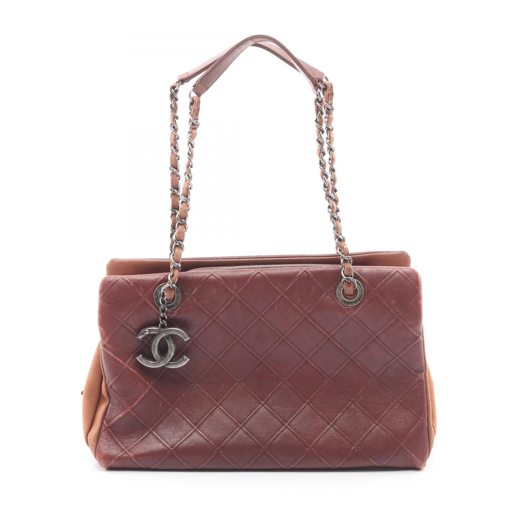 Chanel Matelasse Leather Shoulder Bag