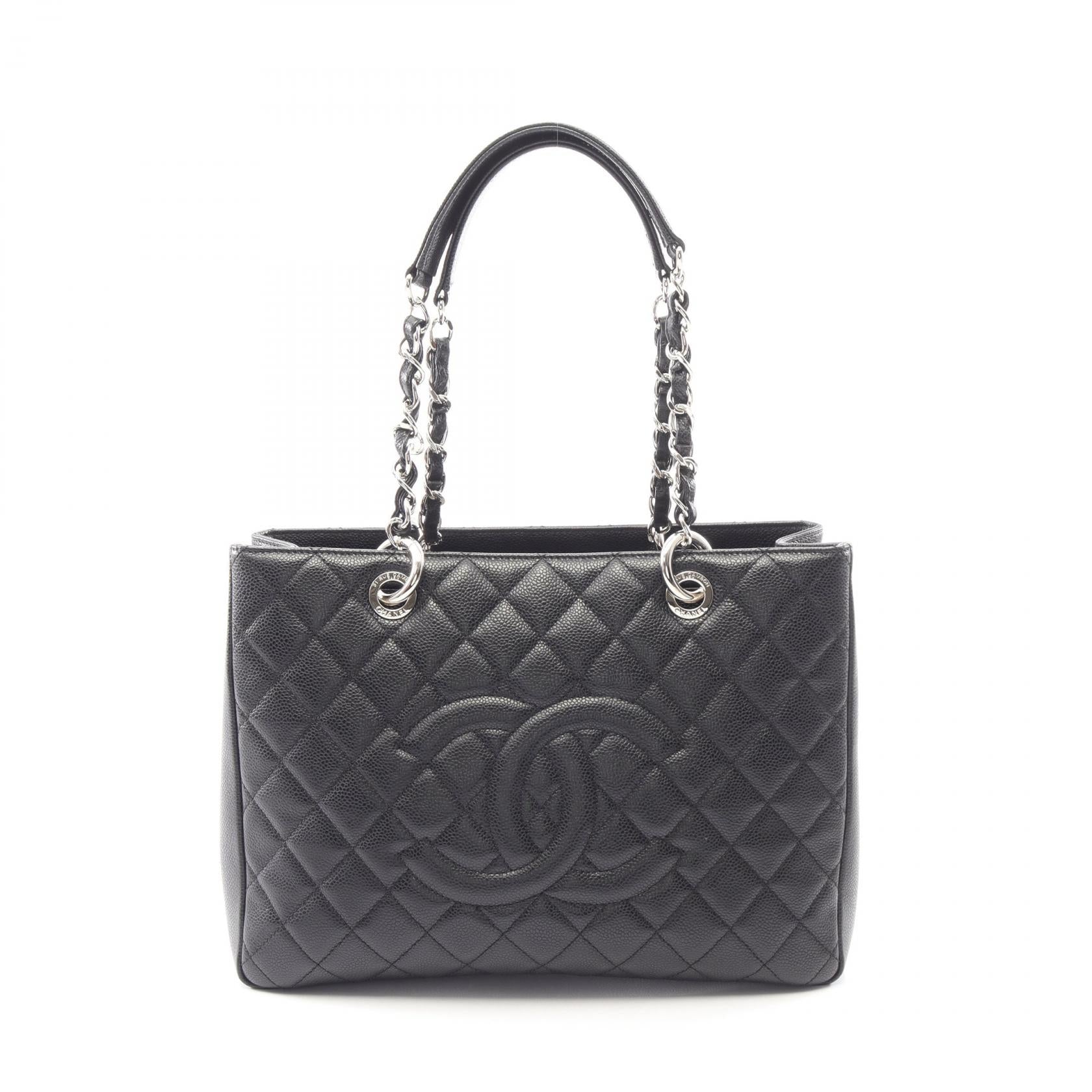 CHANEL Matelasse Grand Shopping Tote Leather Tote