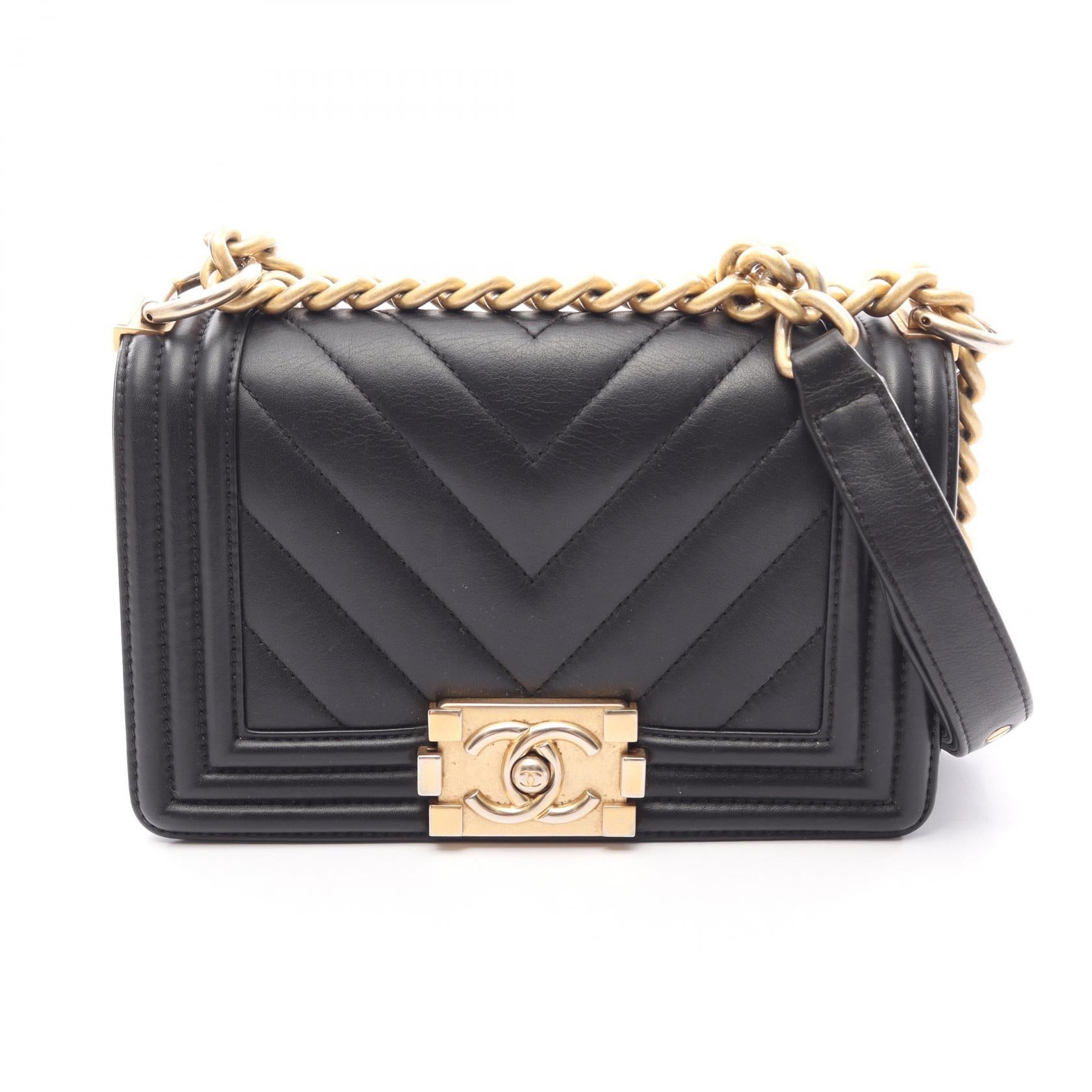 CHANEL Boy Chanel Lambskin Shoulder Bag