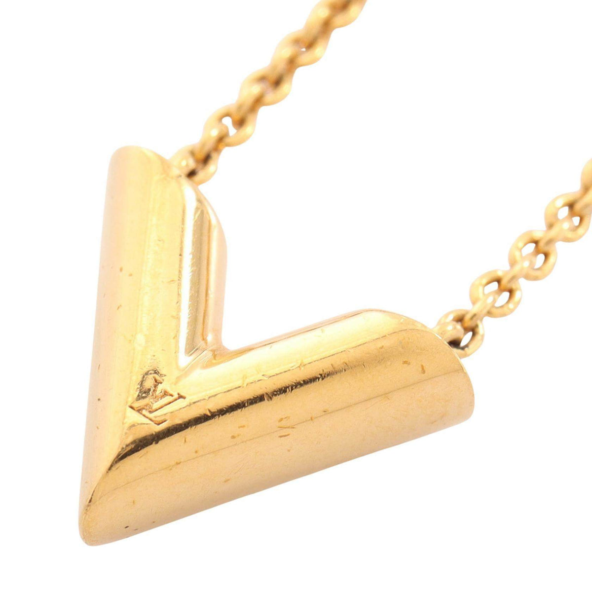 Louis Vuitton Essential V Necklace