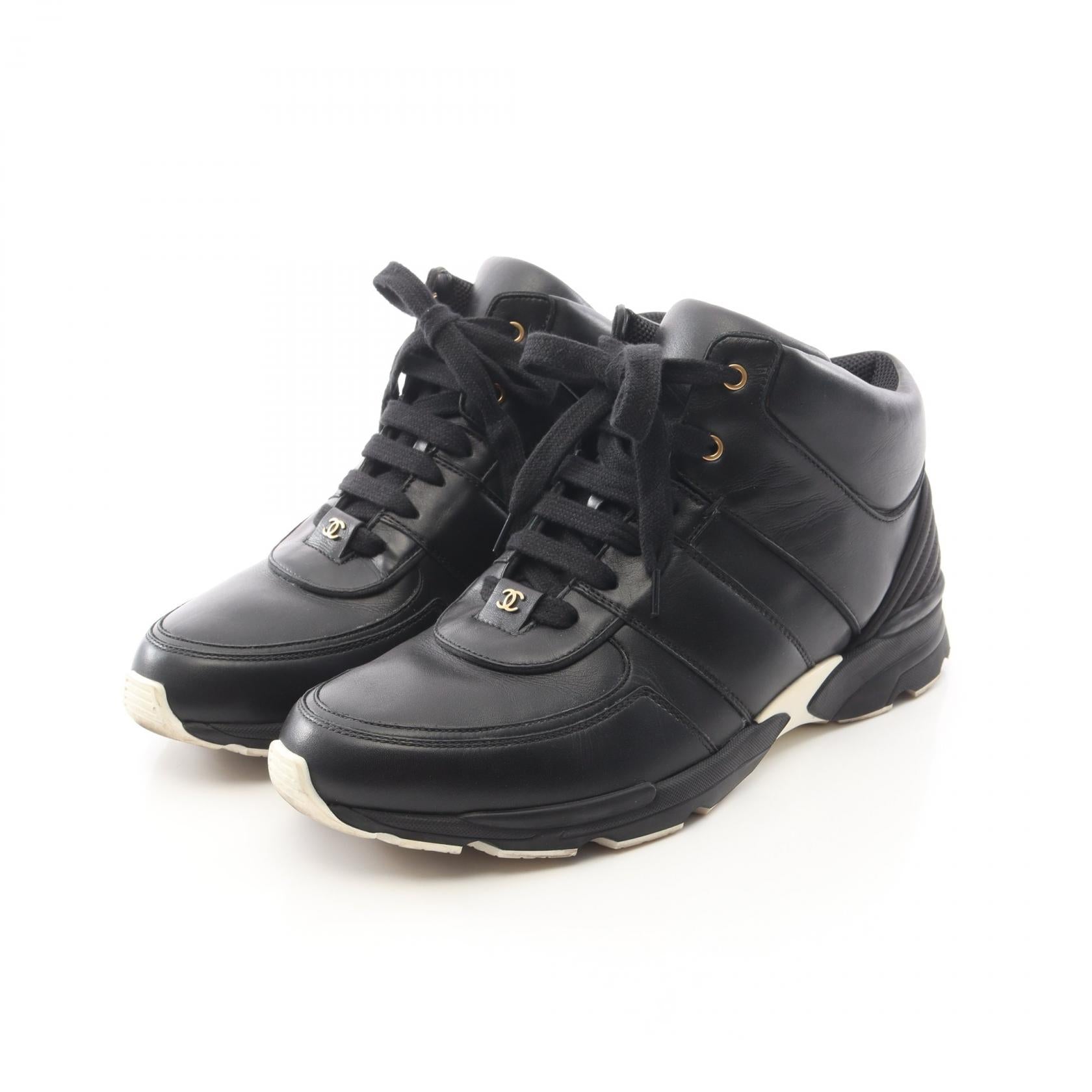 Chanel Coco Mark Leather Sneakers