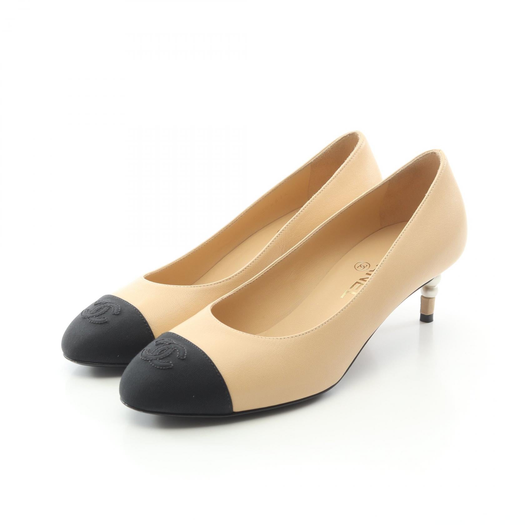 Chanel Leather Fabric Pumps