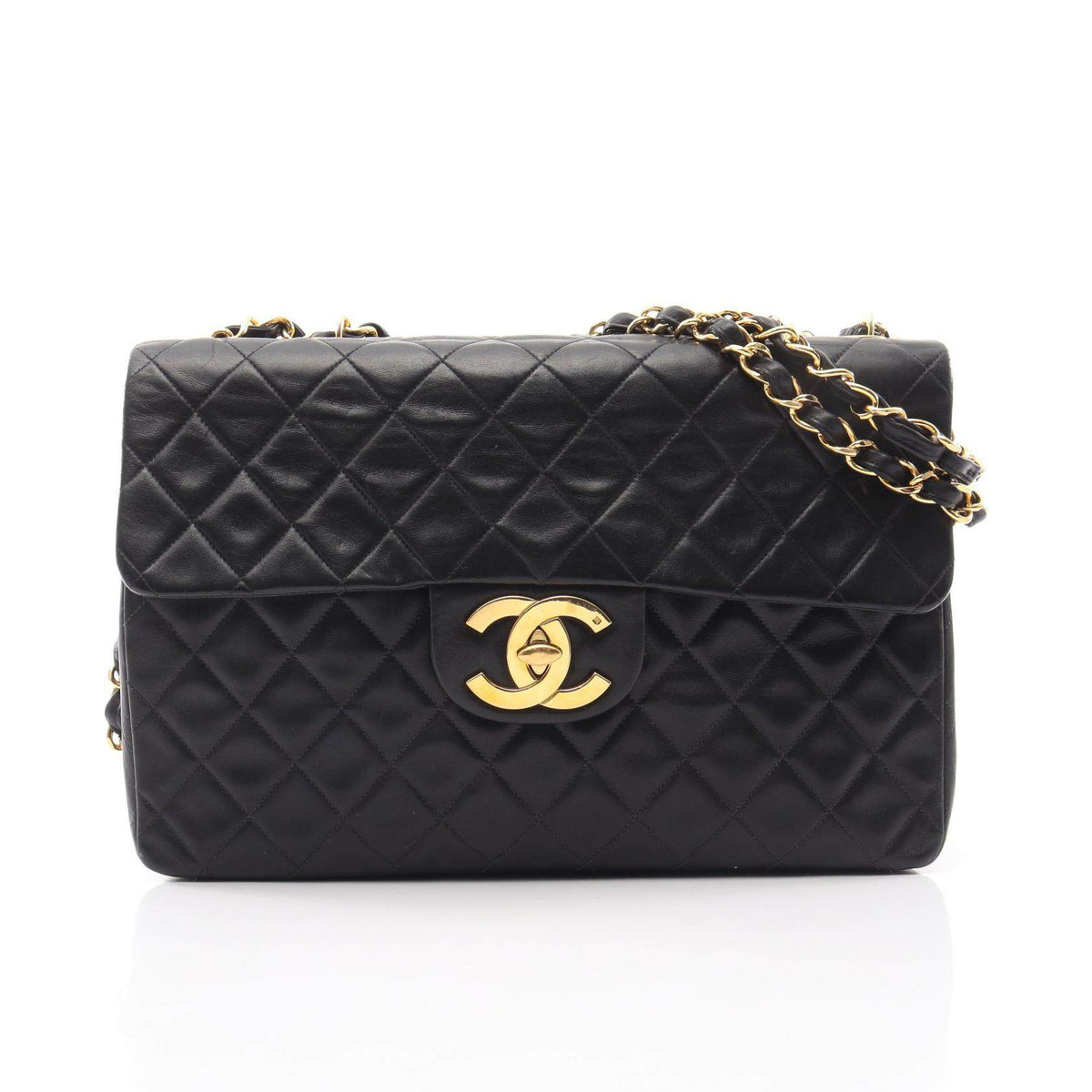 CHANEL Classic Flap Lambskin Shoulder Bag