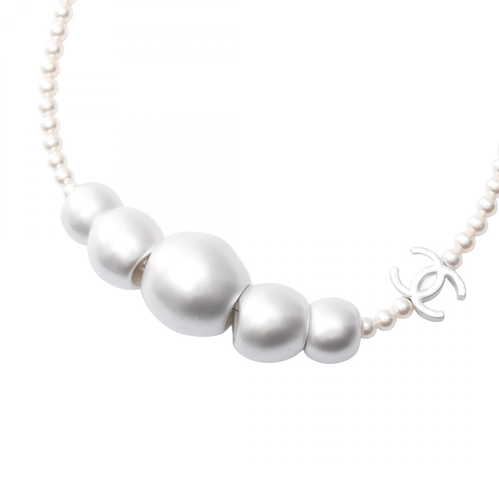Chanel Coco Mark Pearl Necklace