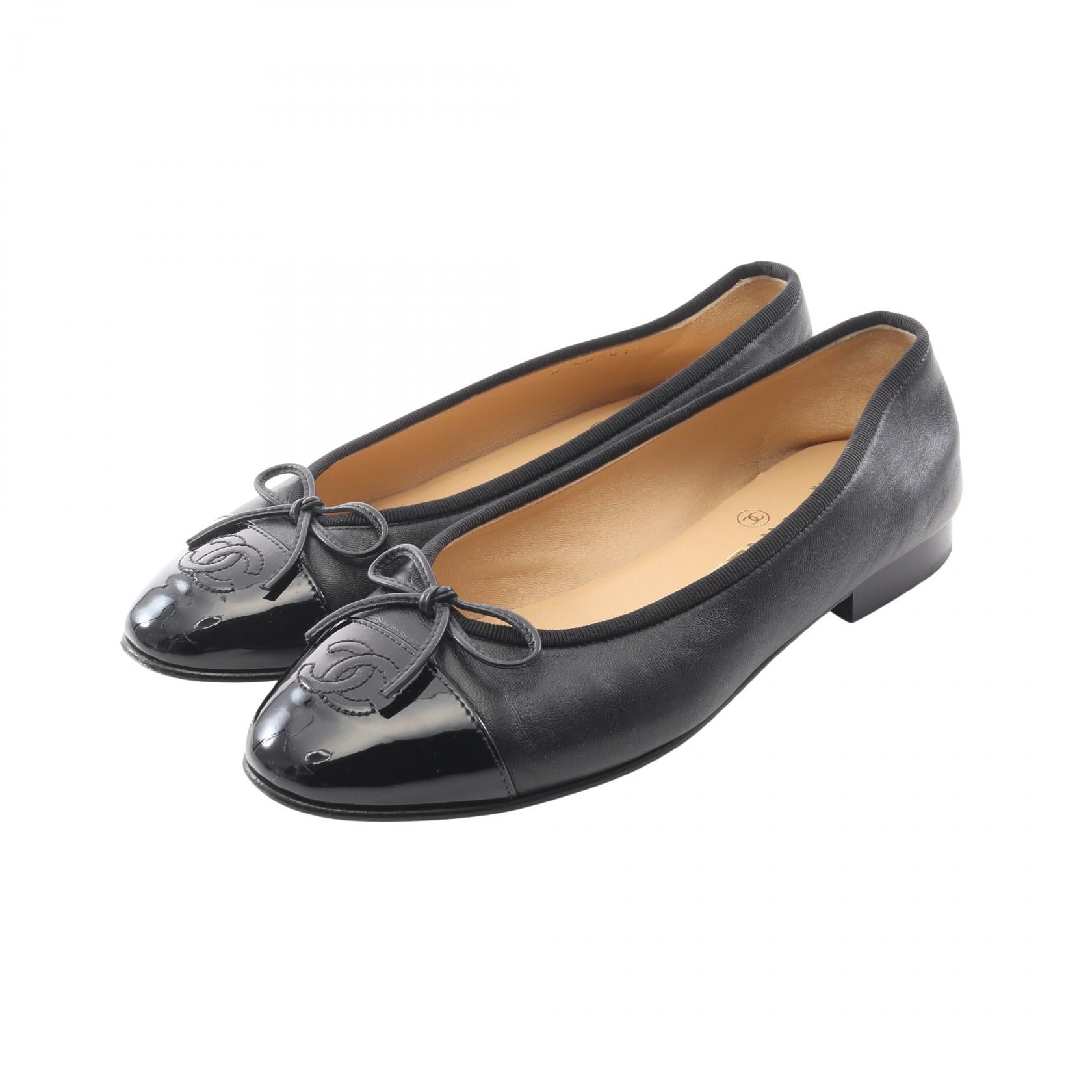 Chanel BALLERINA Patent Leather Pumps