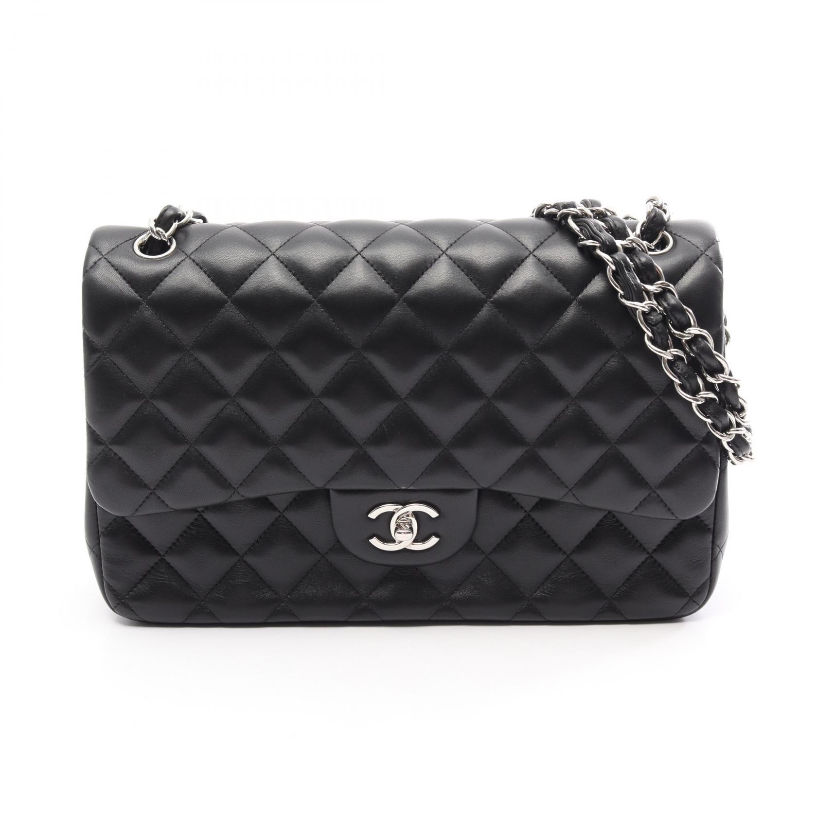 CHANEL Classic Lambskin Shoulder Bag