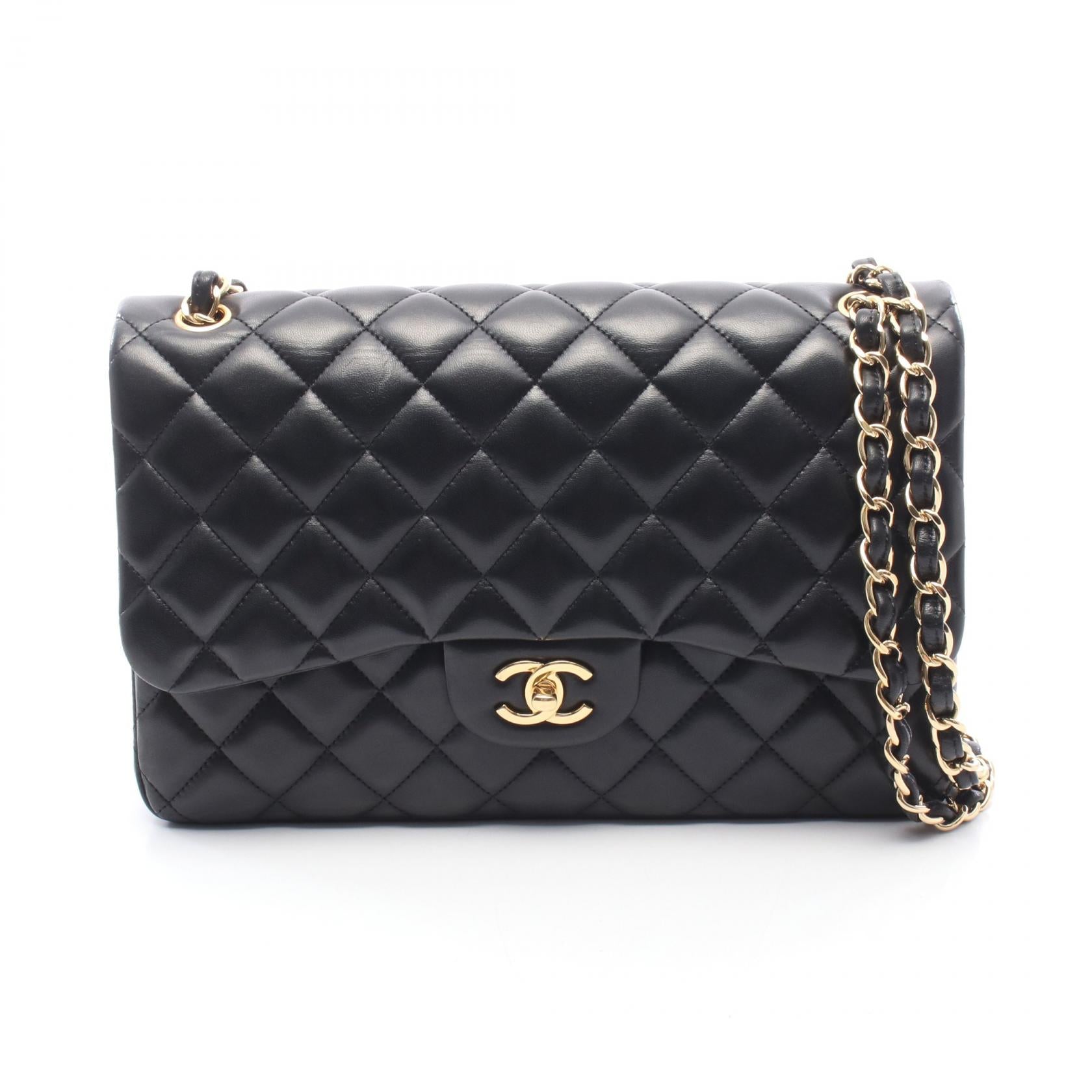 CHANEL Classic Lambskin Shoulder Bag