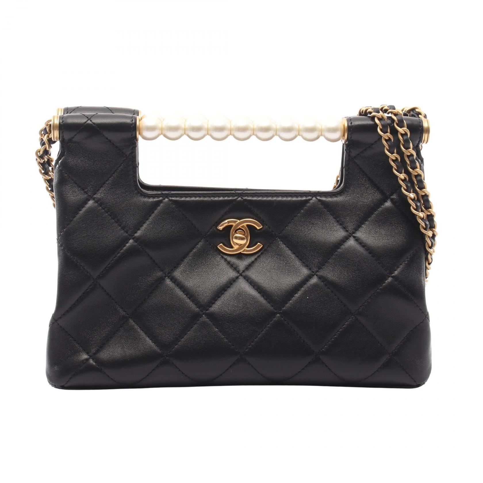 Chanel Matelasse Lambskin 2way Shoulder Bag