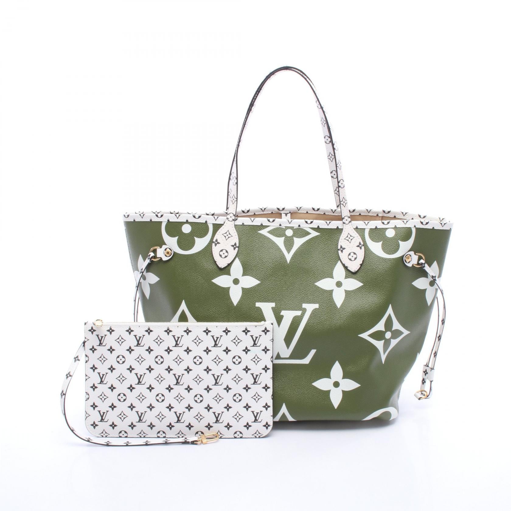 Louis Vuitton Neverfull MM Monogram Giant Tote Bag