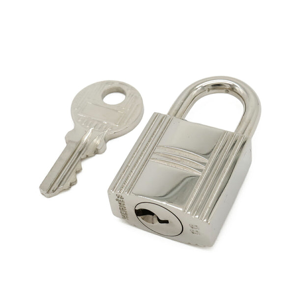 Hermes Cadena Metal Padlock