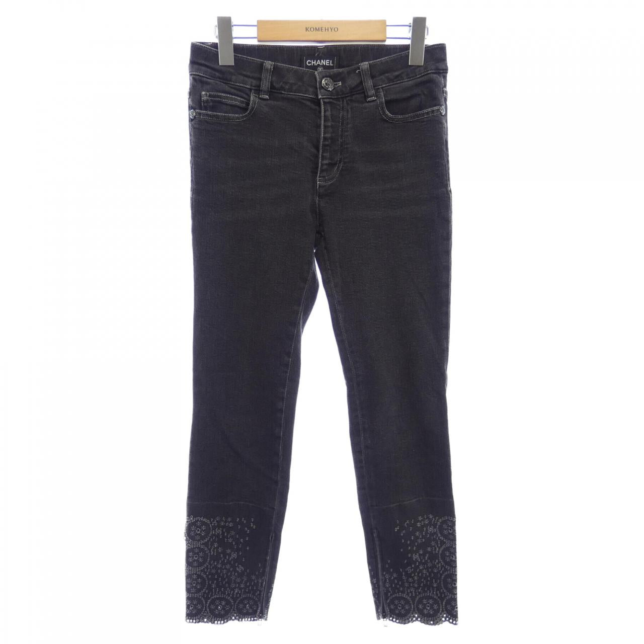Chanel Jeans