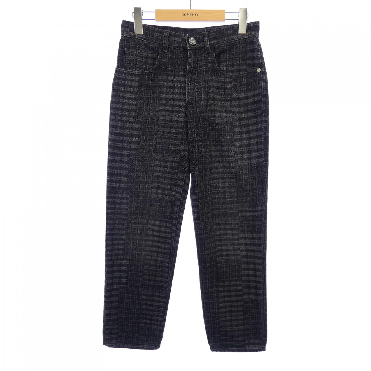 Chanel Jeans