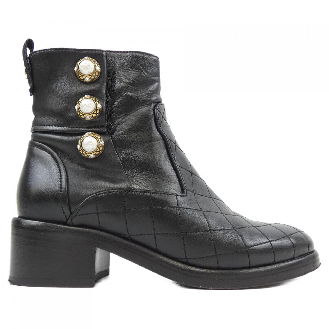Chanel G32970X01000 Lambskin Boots