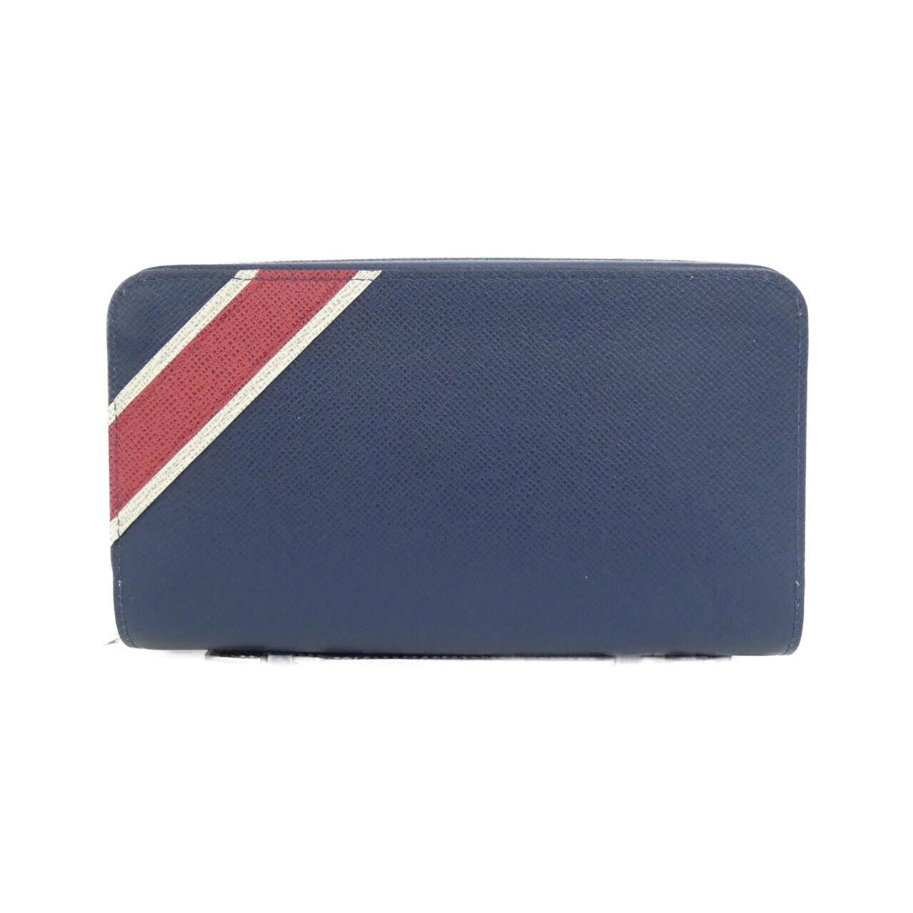 Louis Vuitton Taiga Zippy XL Wallet