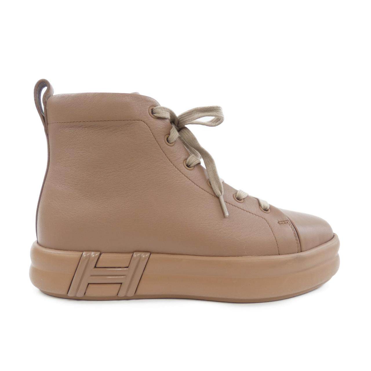Hermès 232108Z Sneakers