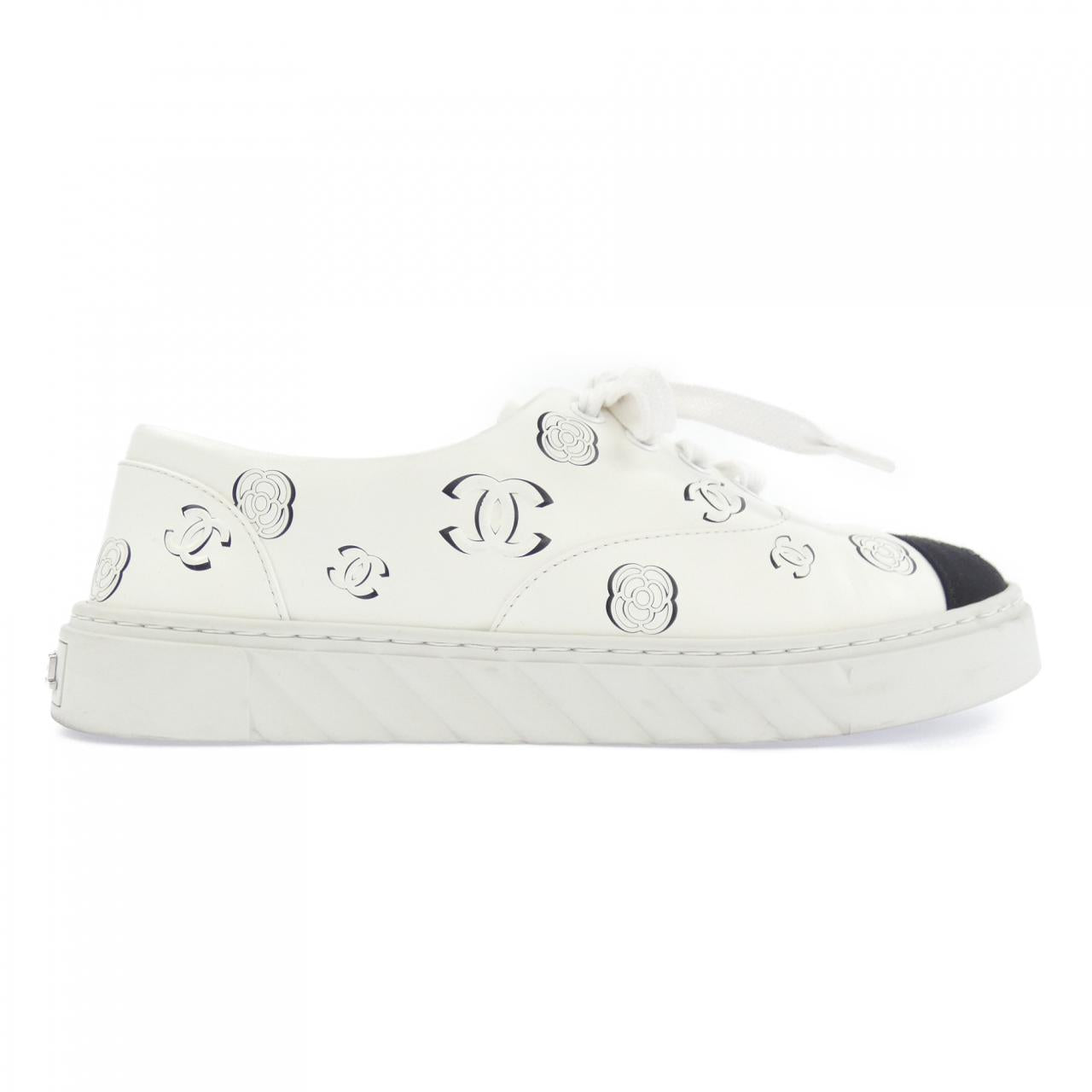 Chanel Patent Calfskin Grosgrain Sneakers
