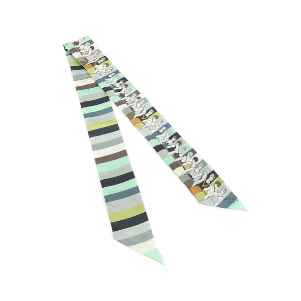 Hermès Twilly Silk Scarf