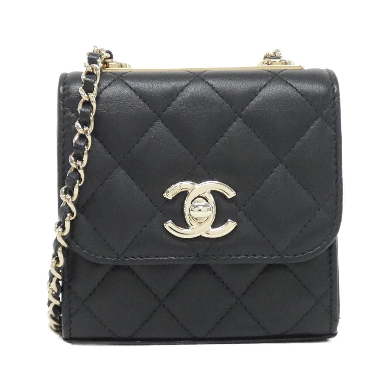Chanel Lambskin Shoulder Bag