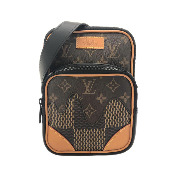 Louis Vuitton Amazon Slingback Damier Giant Shoulder Bag