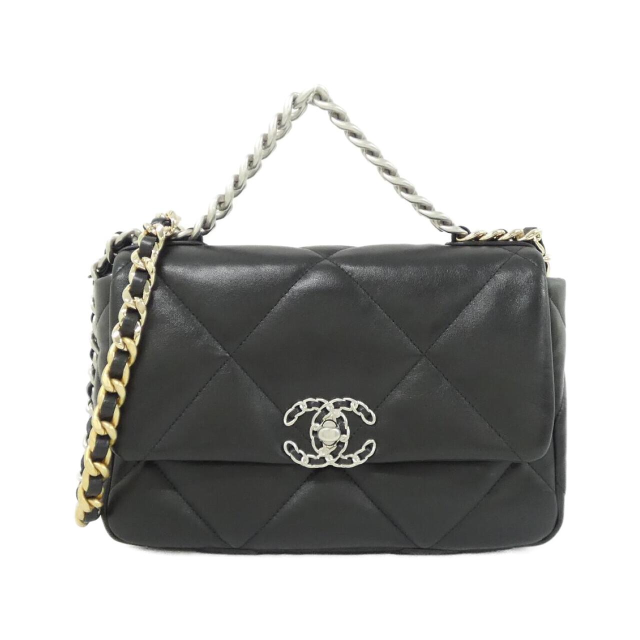 Chanel Chanel19 Lambskin Shoulder Bag