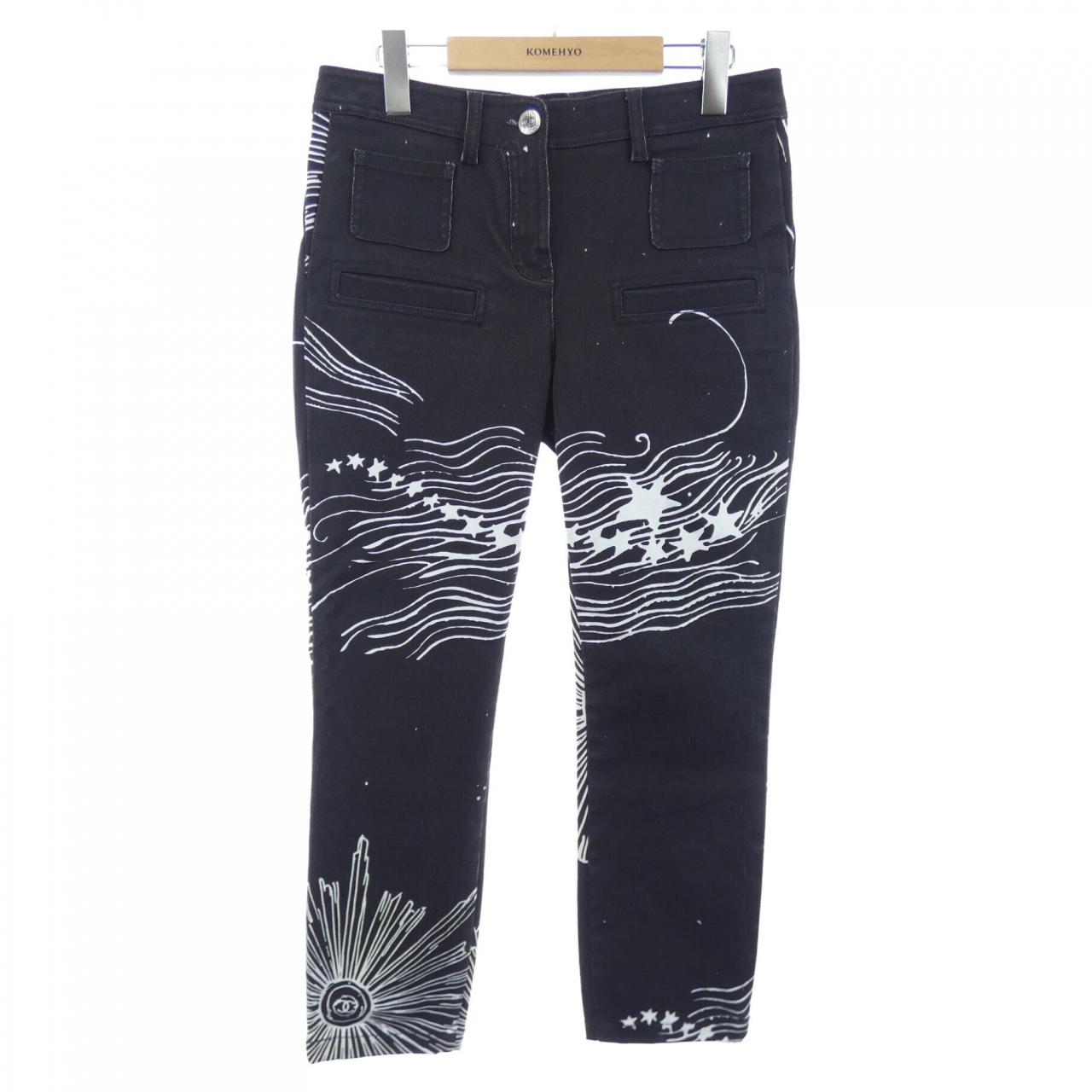Chanel Jeans