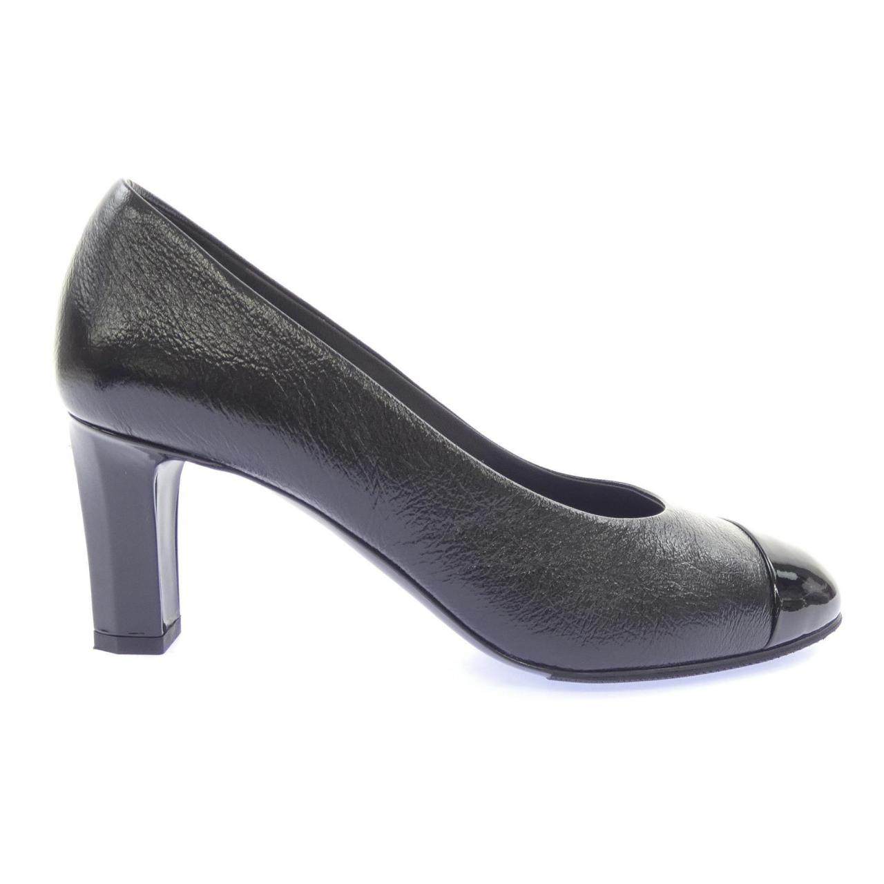 Chanel Pumps