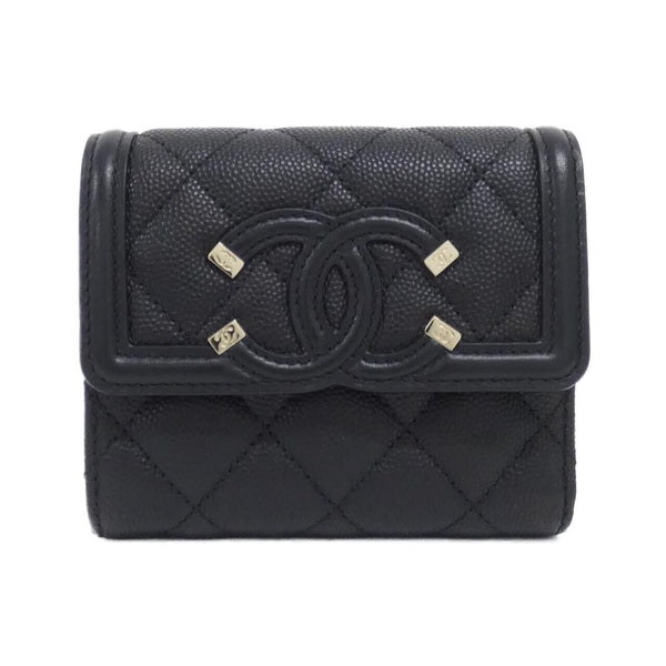 Chanel Caviar Skin Wallet