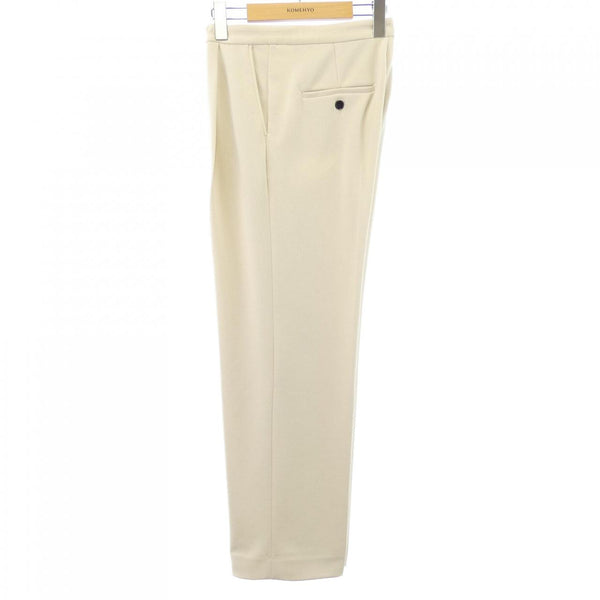 Spick and Span Pants