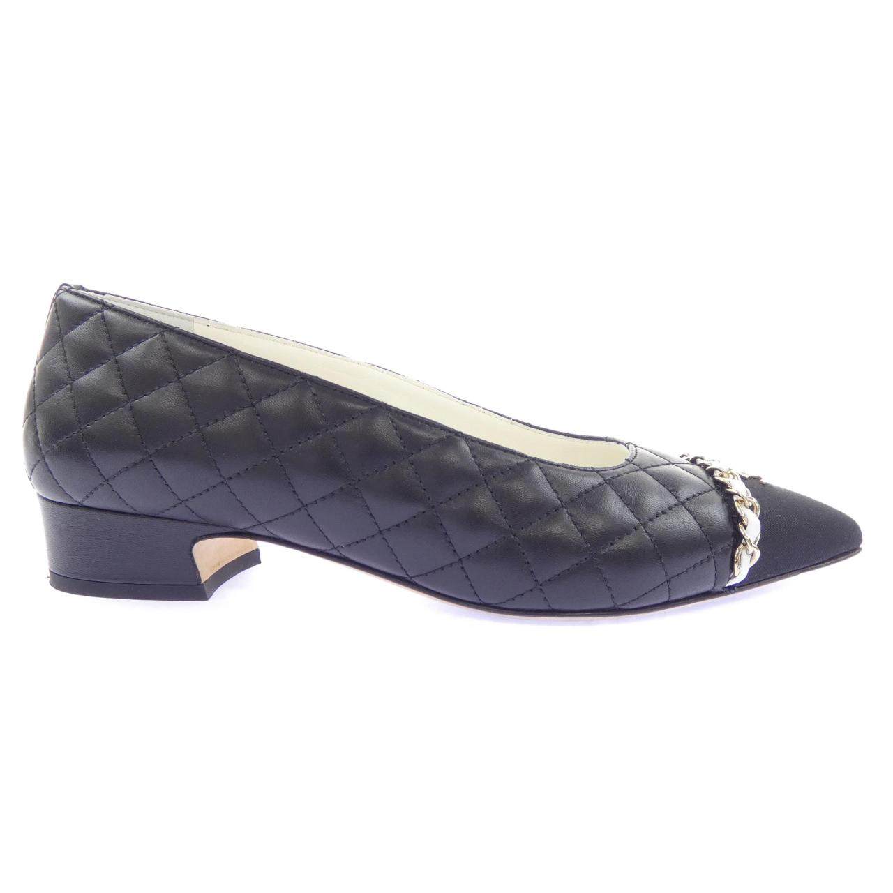 Chanel Leather Pumps