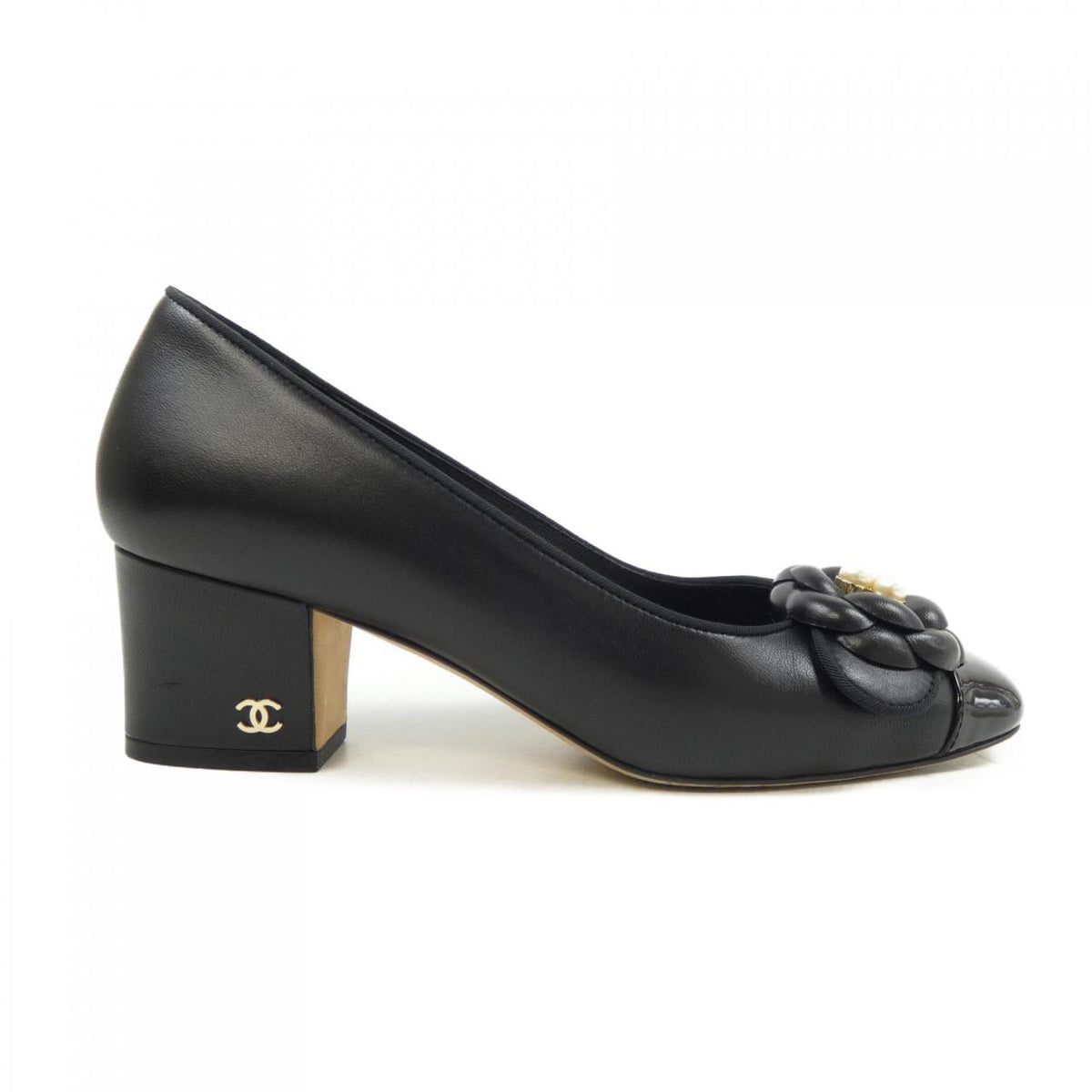 Chanel Lambskin Patent Leather Pumps