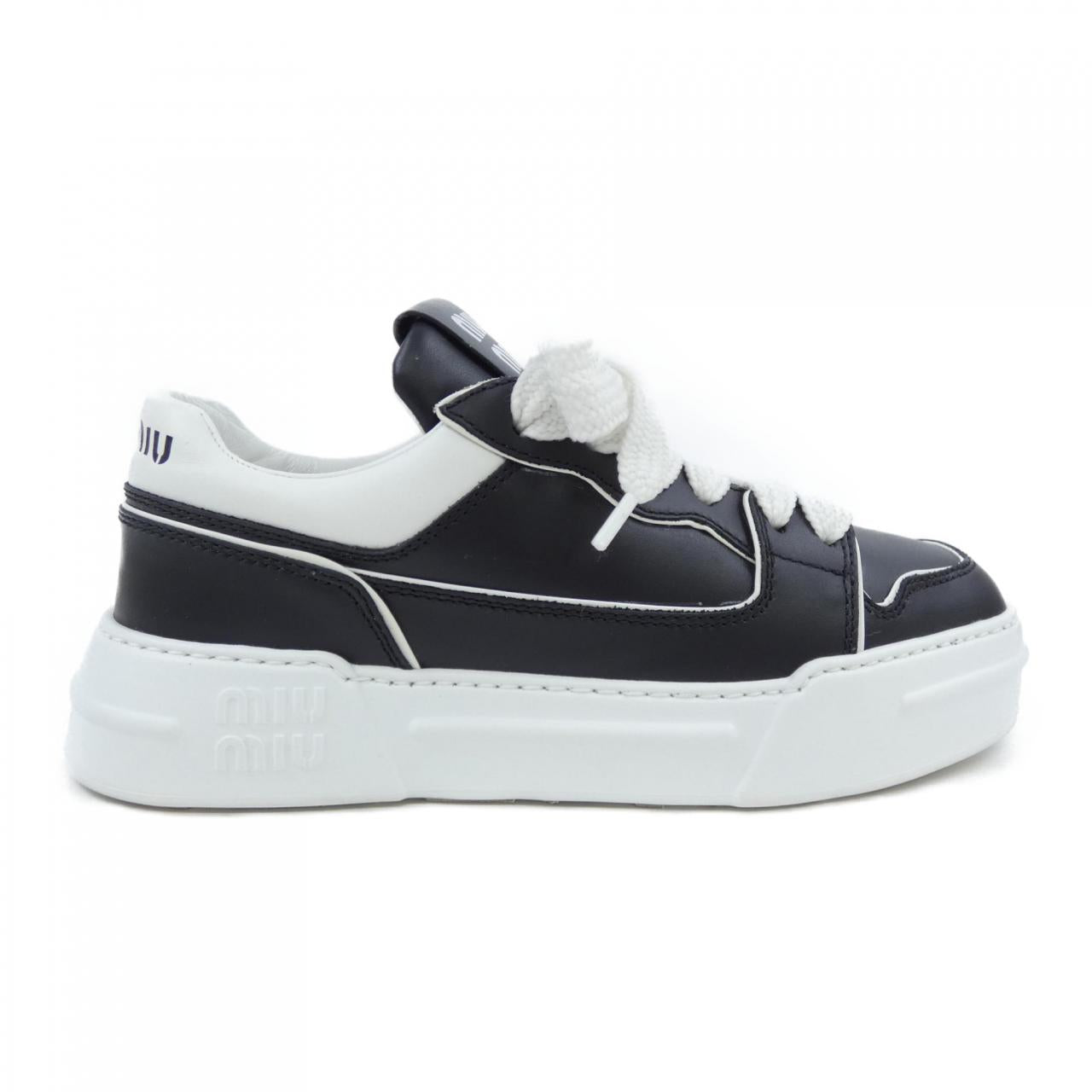Miu Miu Sneakers