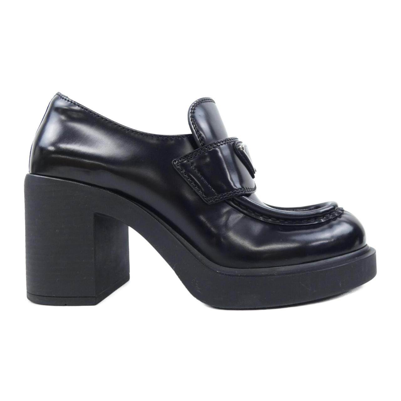 Prada Pumps