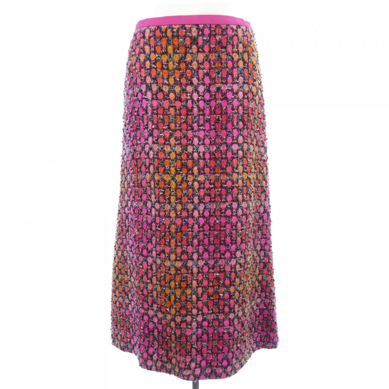 Drawer Skirt