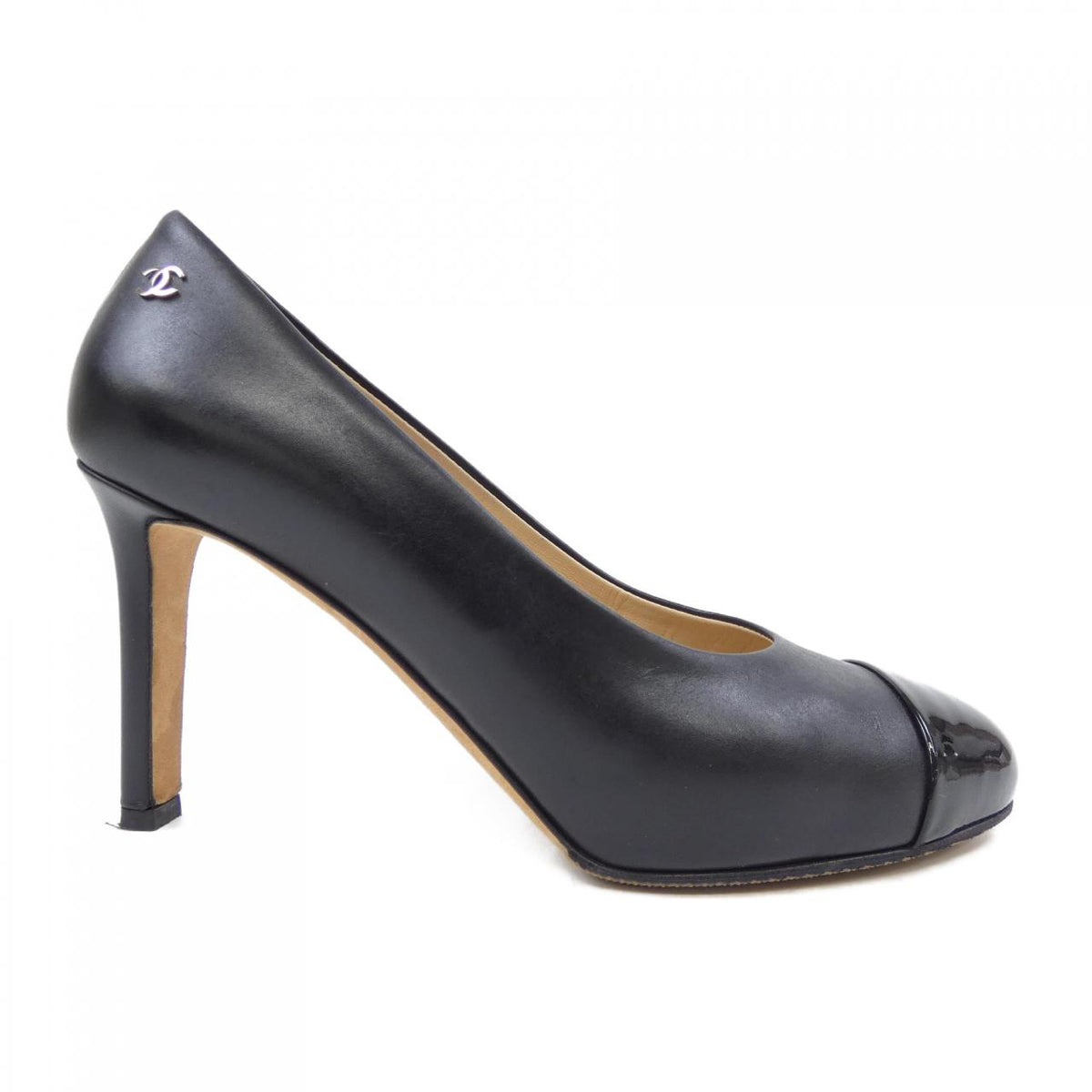 Chanel Pumps