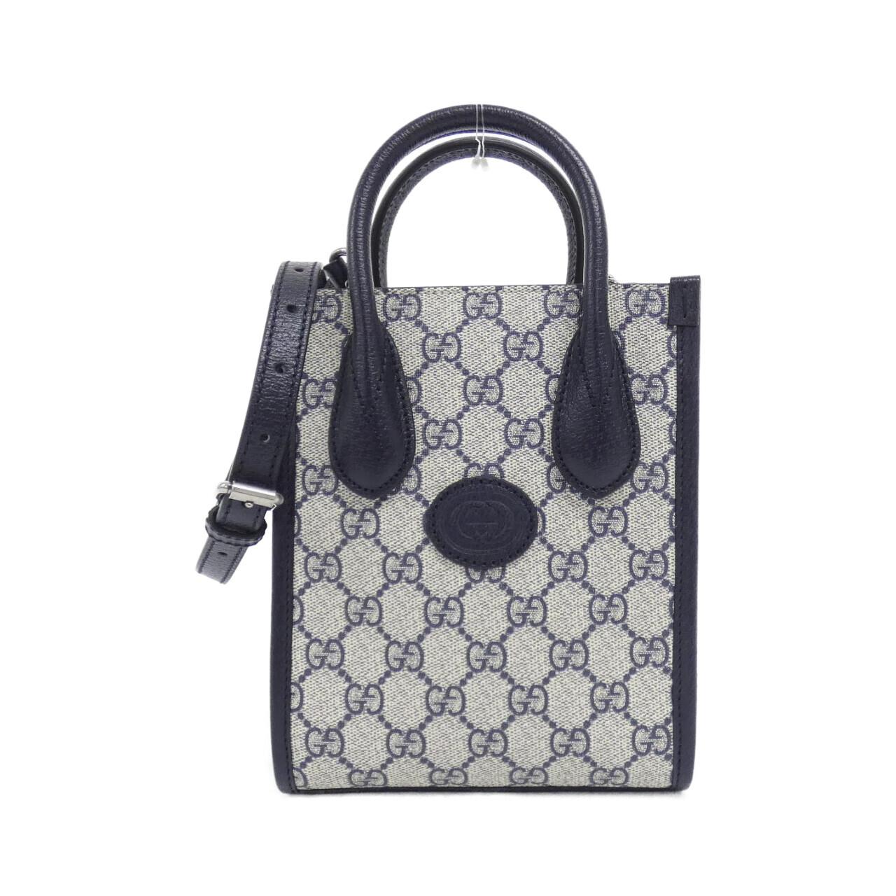 Gucci GG Supreme Canvas Shoulder Bag