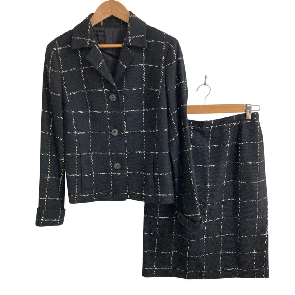 Burberry London Silk Blend Wool Setup