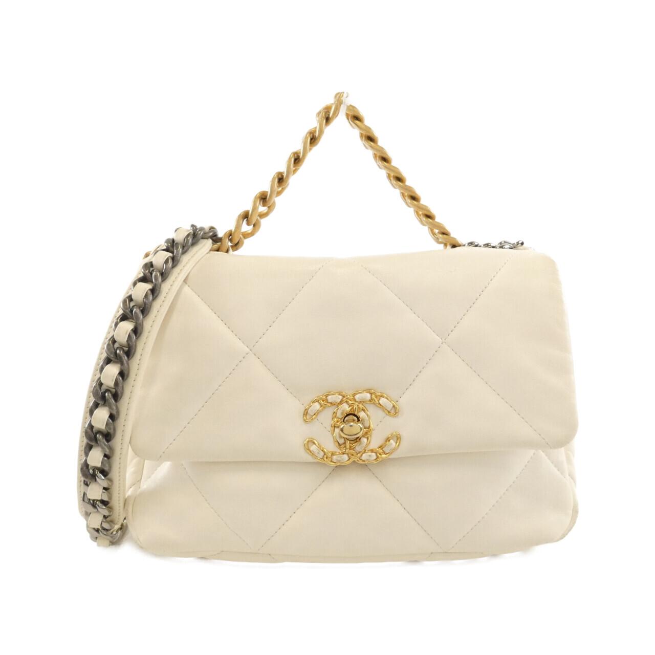 Chanel Chanel19 Lambskin Shoulder Bag