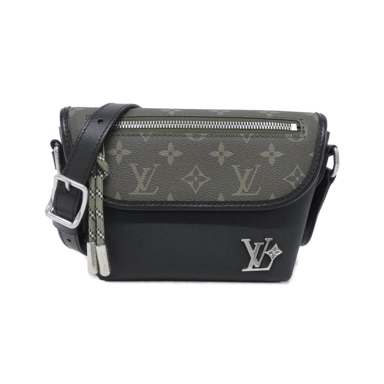 Louis Vuitton Pulse Wearable Wallet Shoulder Bag