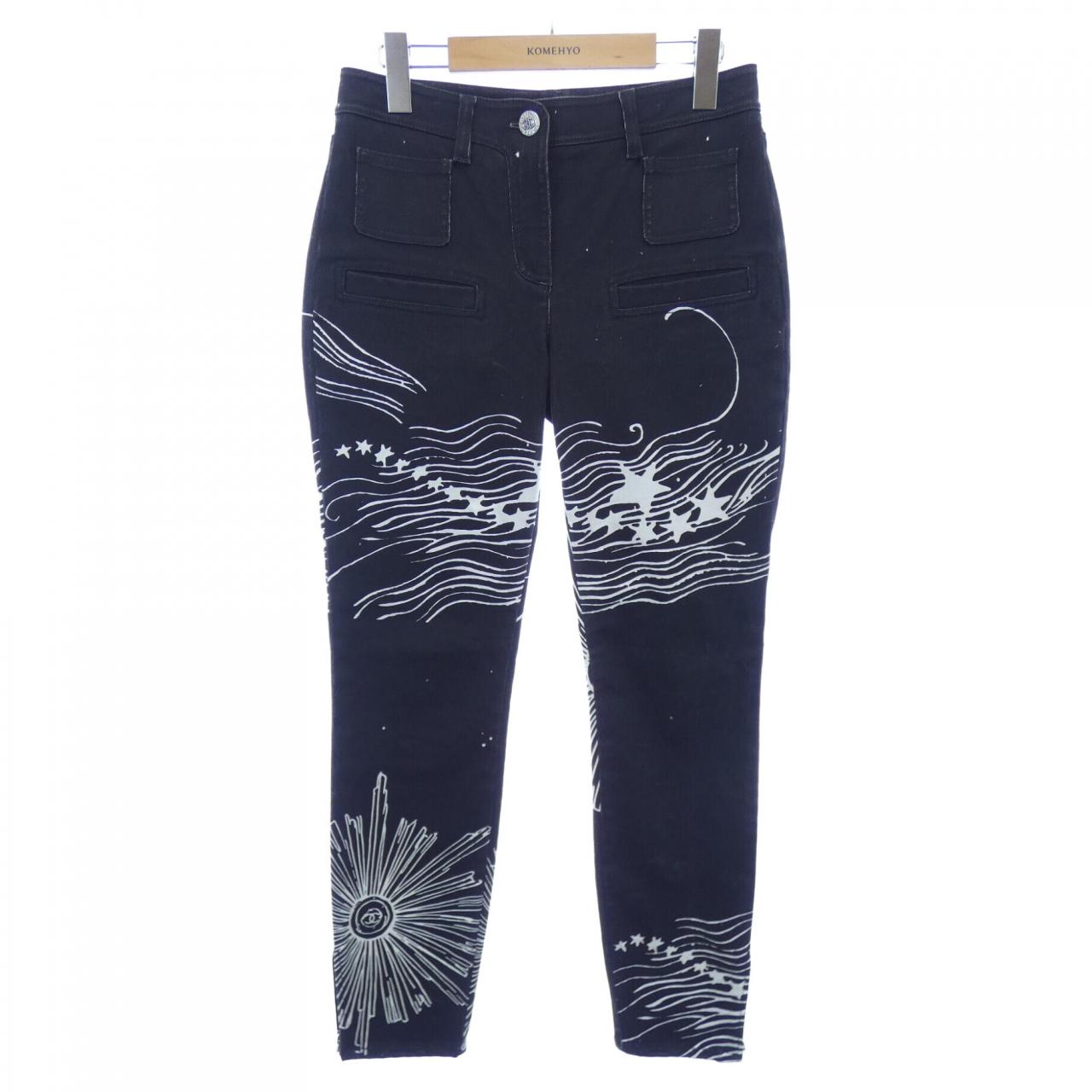 Chanel Jeans