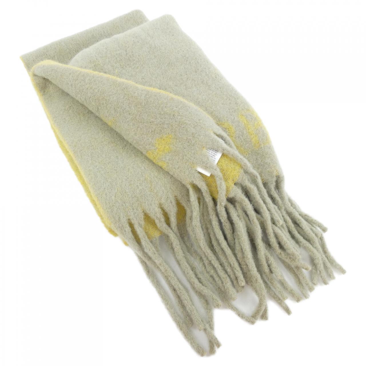 Burberry Wool Muffler